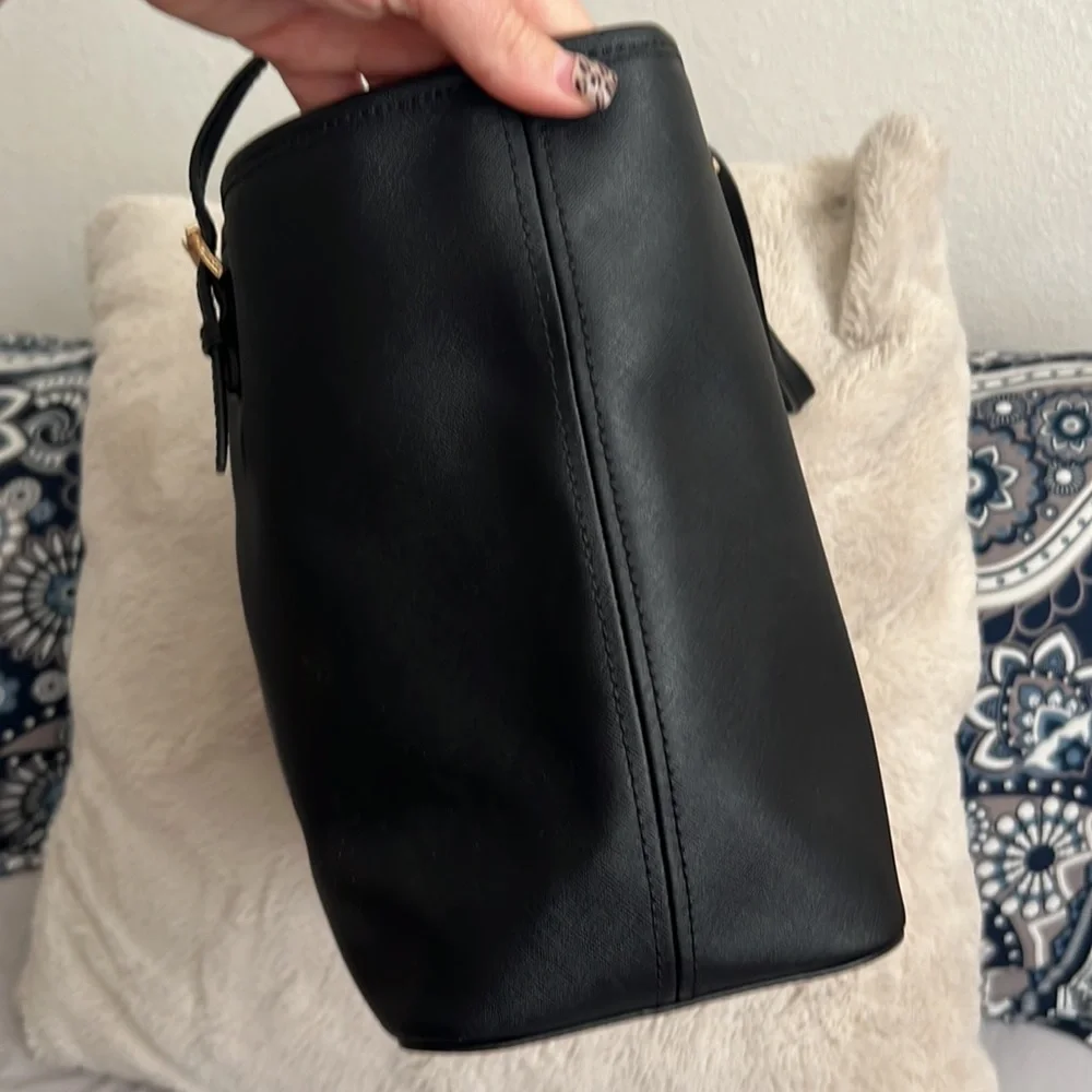 MICHAEL KORS • Saffiano Black Leather Tote Bag Purse - Picture 8 of 10